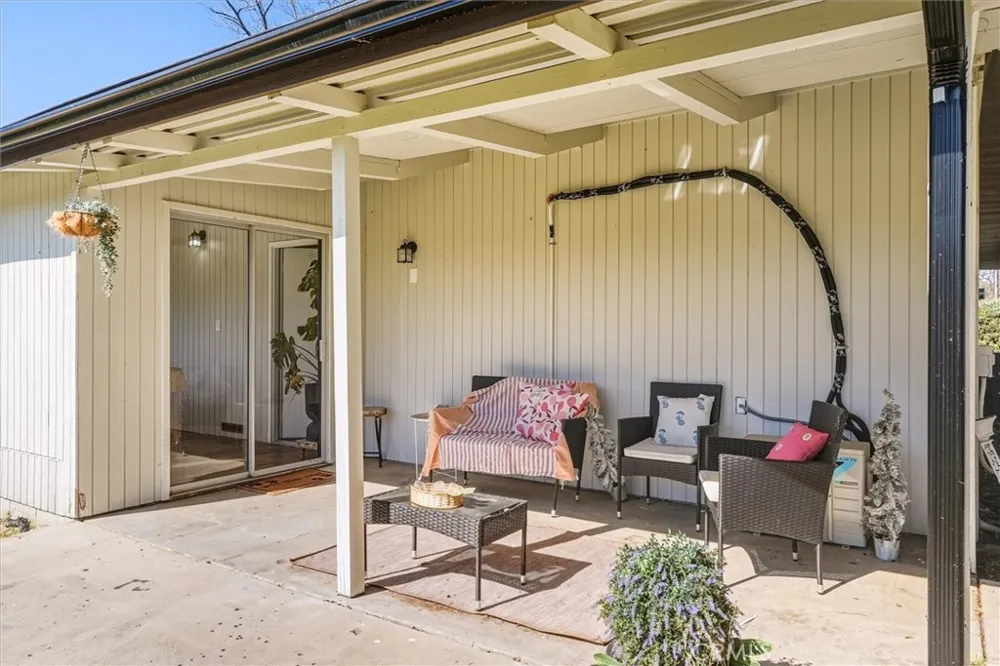 45430 Lauri Oakhurst, CA 93644