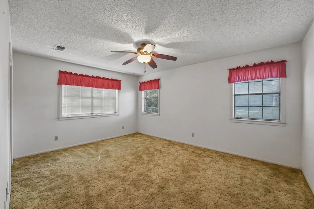 414 Giese Lane La Grange, TX 78945