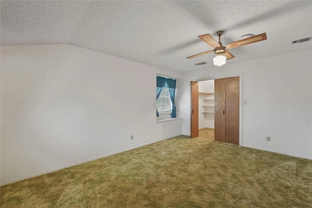 414 Giese Lane La Grange, TX 78945