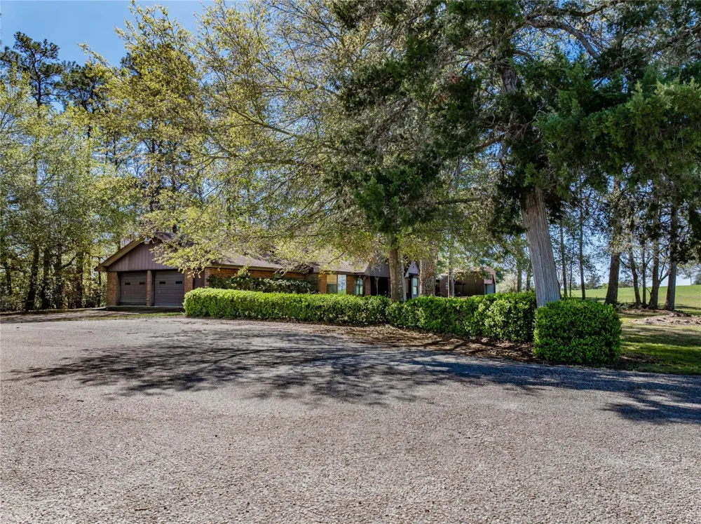 414 Giese Lane La Grange, TX 78945