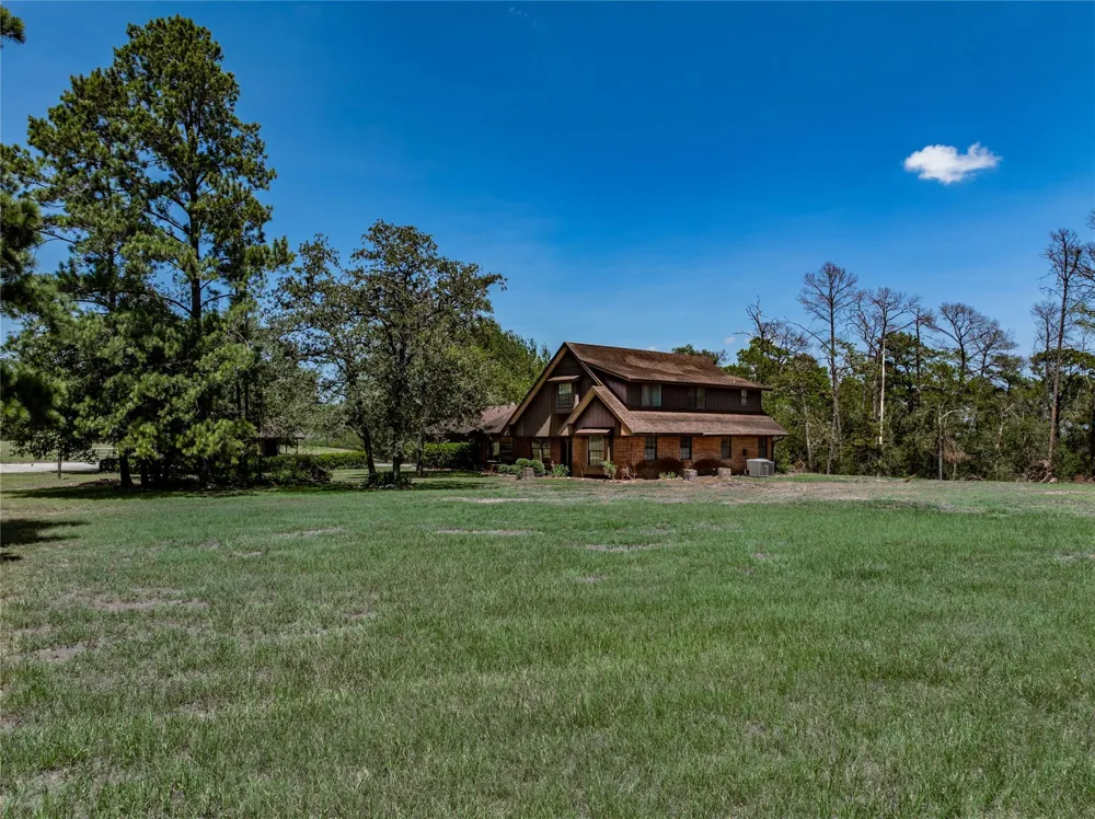 414 Giese Lane La Grange, TX 78945