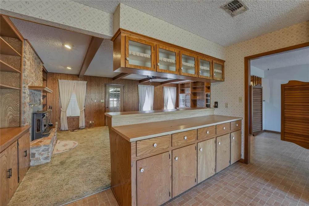 414 Giese Lane La Grange, TX 78945
