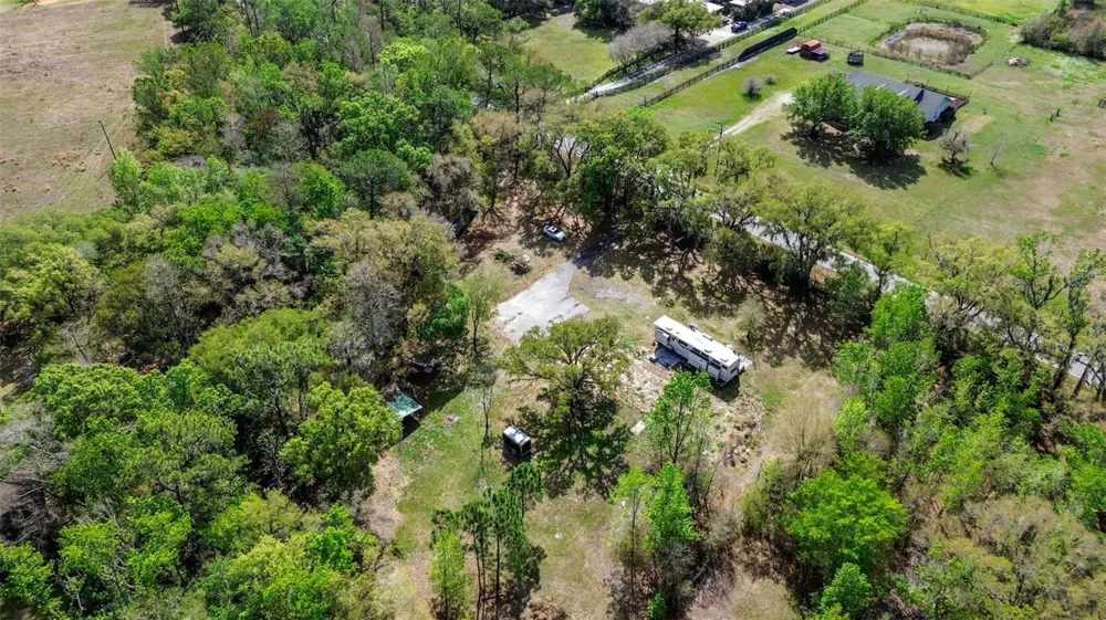 2015 W SOCRUM LOOP ROAD Lakeland, FL 33810