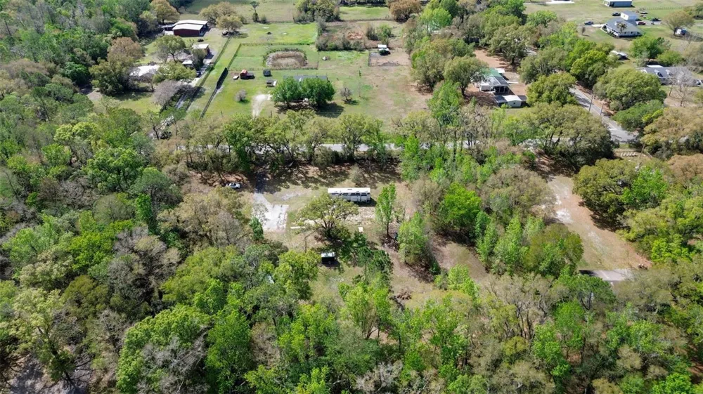 2015 W SOCRUM LOOP ROAD Lakeland, FL 33810