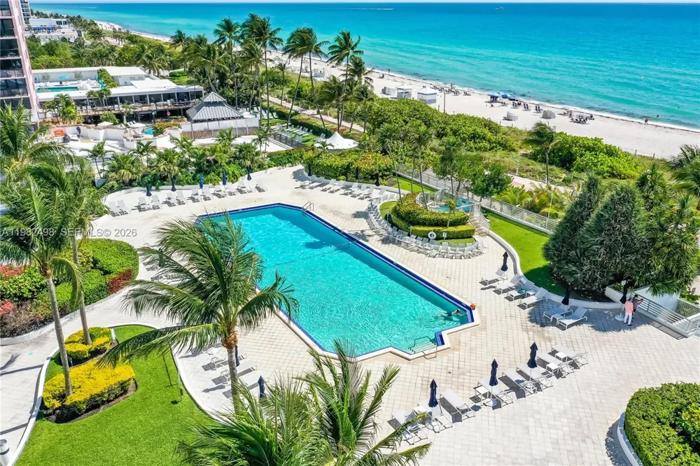 5161 COLLINS AV #1004 Miami Beach, FL 33140