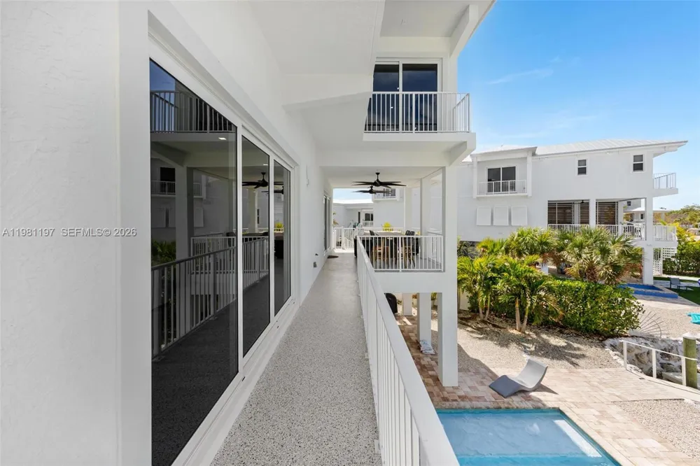 865 50th Street Gulf Marathon, FL 33050