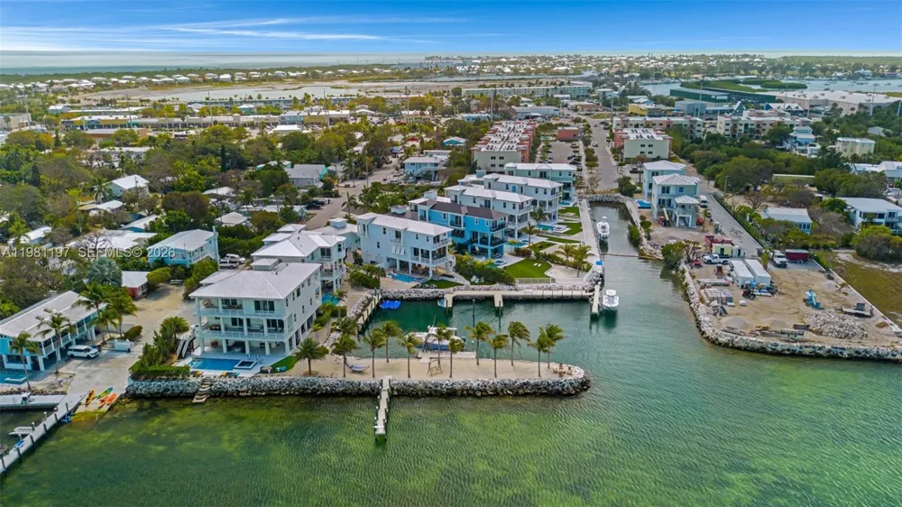 865 50th Street Gulf Marathon, FL 33050