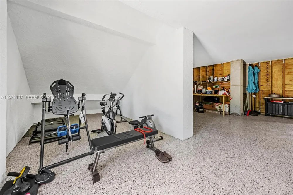 865 50th Street Gulf Marathon, FL 33050