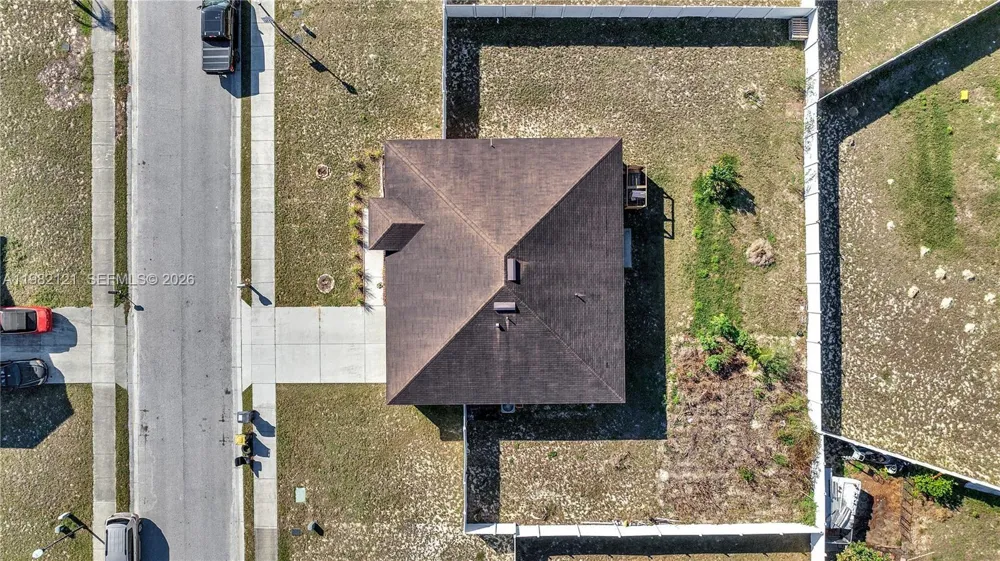 1317 Conch Key Ln Davenport, FL 33837
