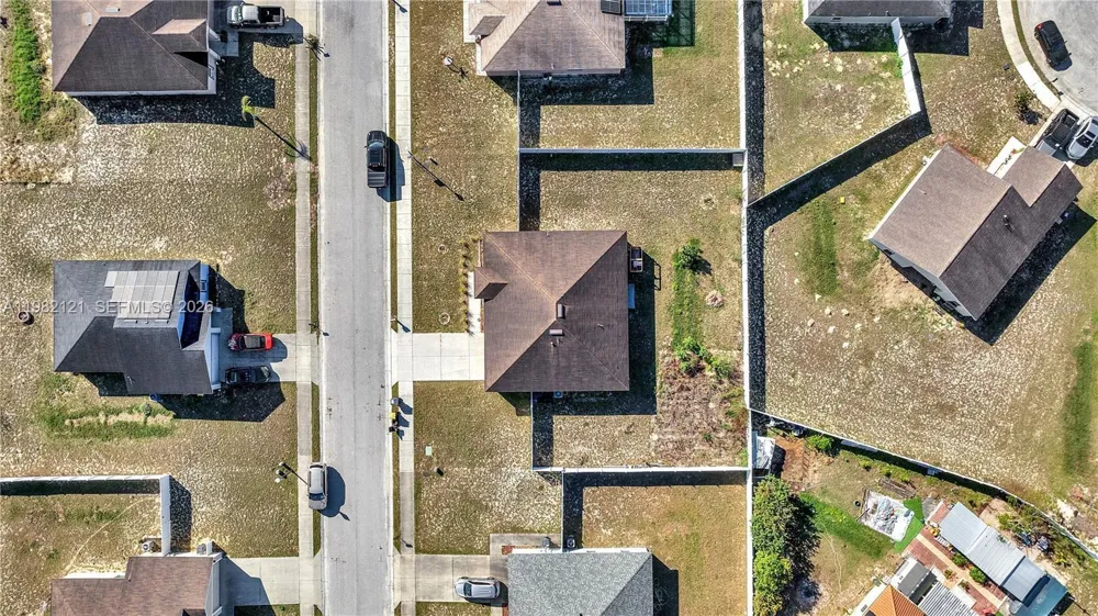 1317 Conch Key Ln Davenport, FL 33837