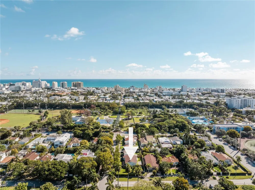 1255 Lenox Ave Miami Beach, FL 33139