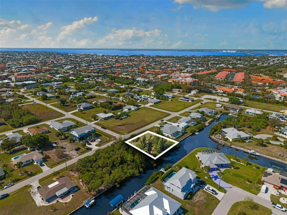 2524 LARKSPUR DRIVE Punta Gorda, FL 33950