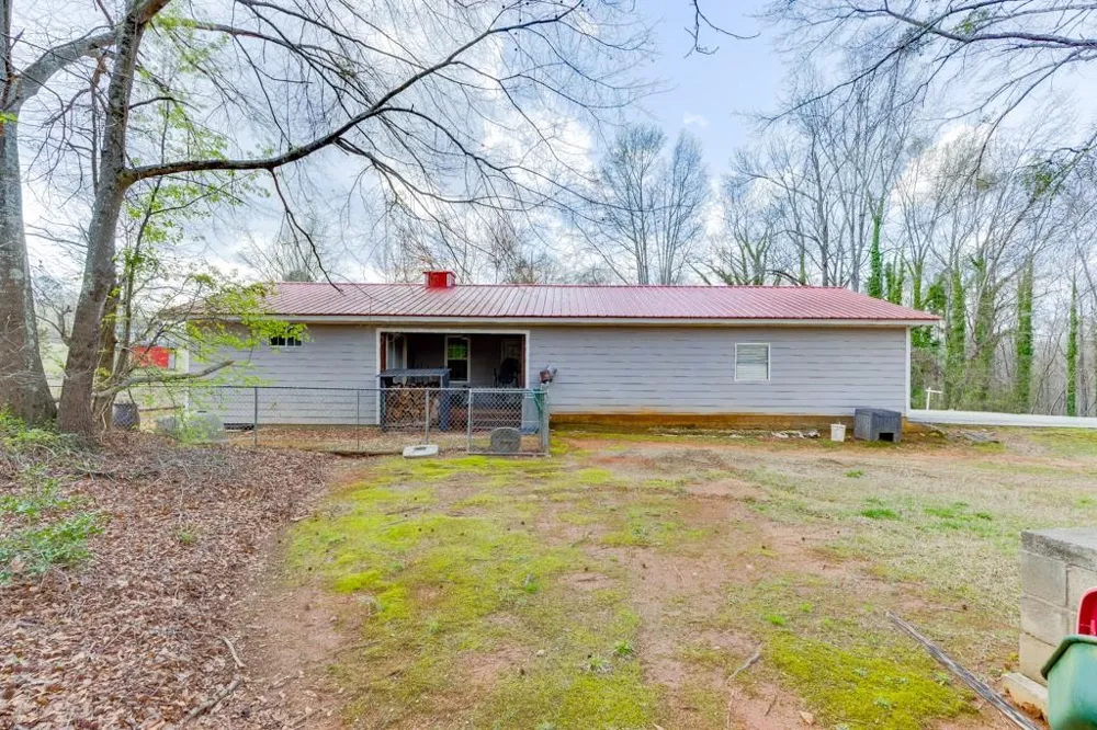 722 Charlie Morris Road Colbert, GA 30628