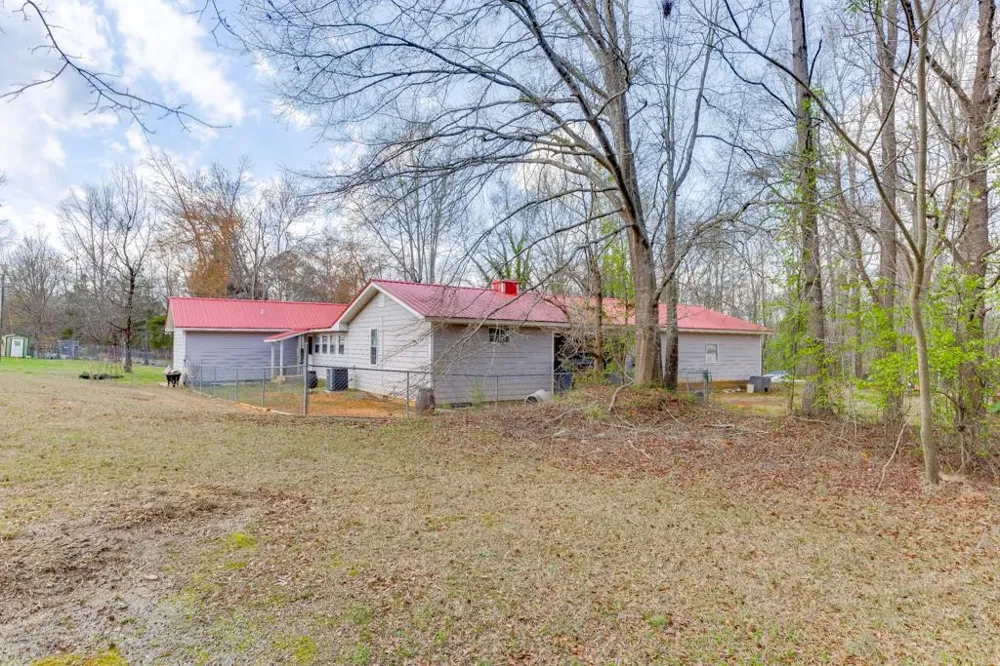 722 Charlie Morris Road Colbert, GA 30628