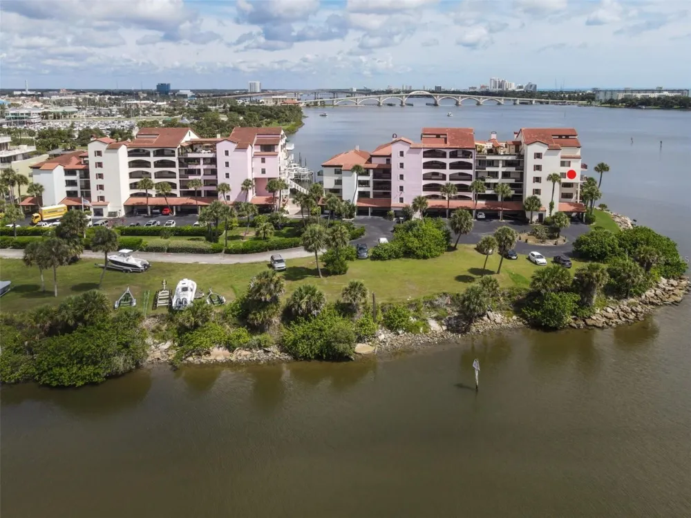 746 MARINA POINT DRIVE #7460 Daytona Beach, FL 32114