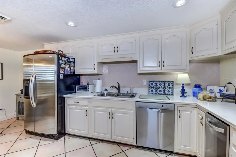 746 MARINA POINT DRIVE #7460 Daytona Beach, FL 32114