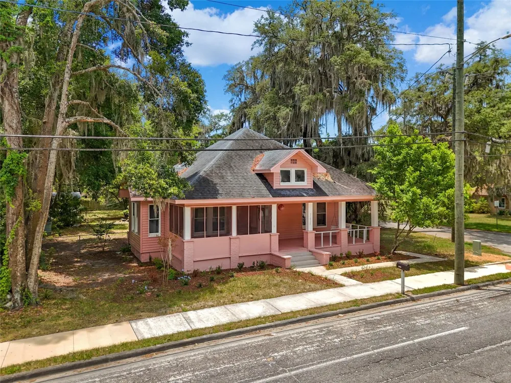 21927 SE 69TH AVENUE Hawthorne, FL 32640