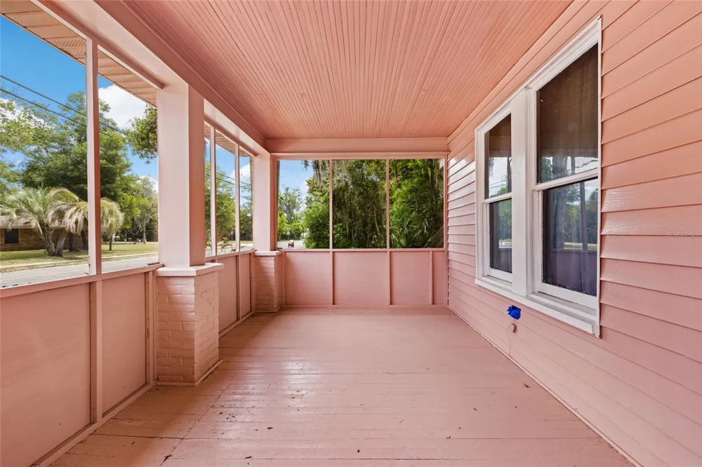 21927 SE 69TH AVENUE Hawthorne, FL 32640