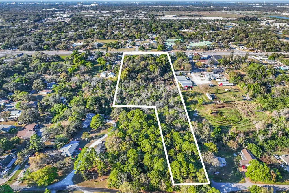2008 53RD AVENUE E Bradenton, FL 34203
