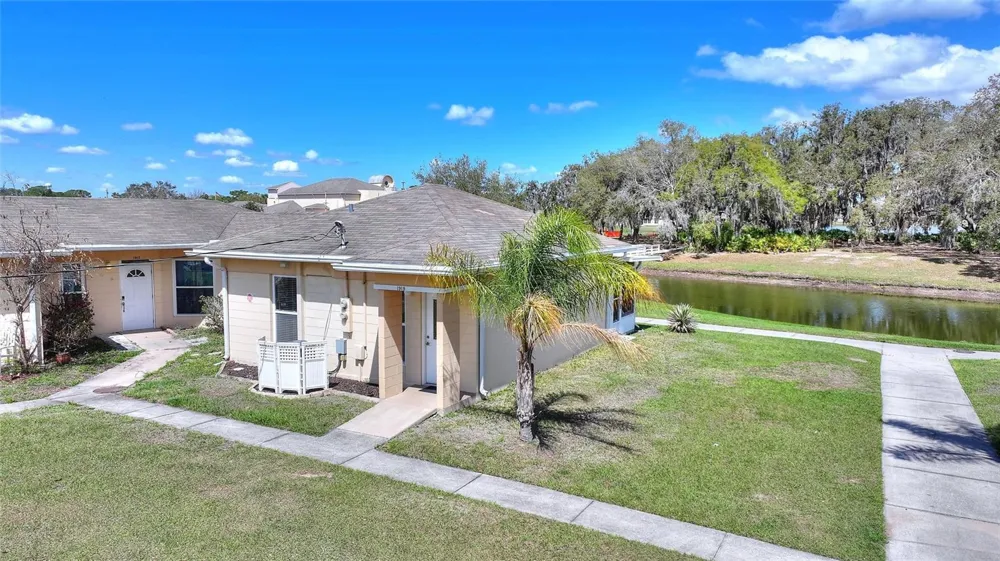 1919 CLUB CIRCLE Lake Wales, FL 33898