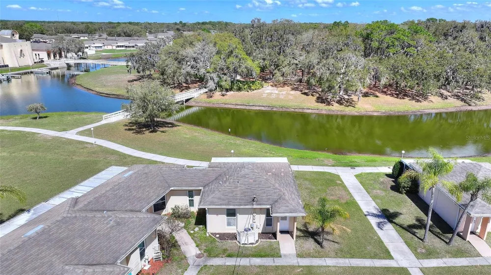 1919 CLUB CIRCLE Lake Wales, FL 33898