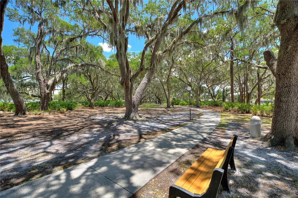 1919 CLUB CIRCLE Lake Wales, FL 33898