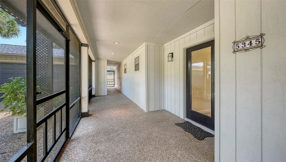 5345 SIESTA COURT Sarasota, FL 34242