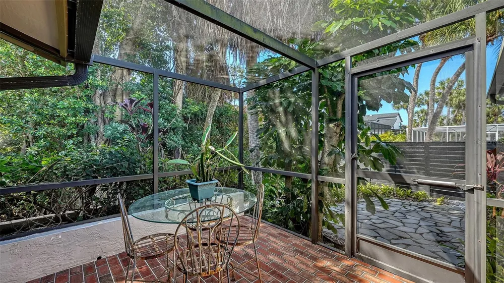 5345 SIESTA COURT Sarasota, FL 34242