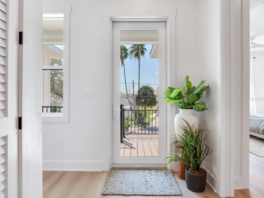 17030 DOLPHIN DRIVE North Redington Beach, FL 33708