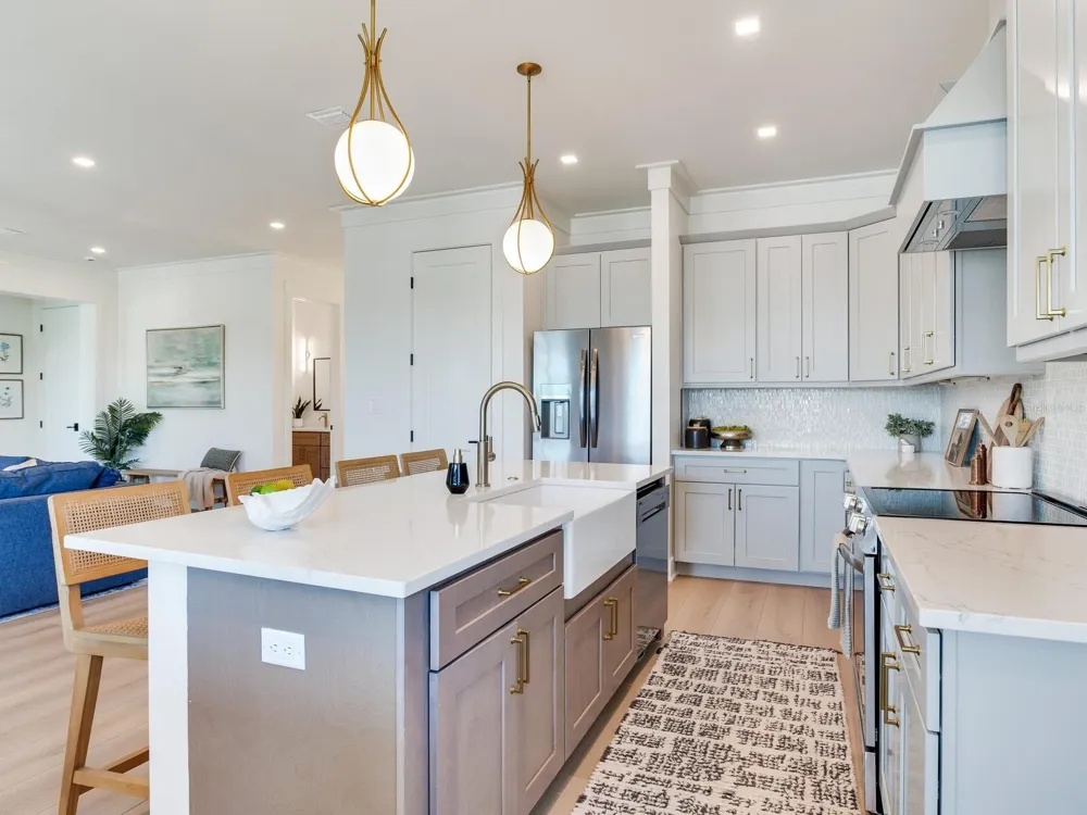 17030 DOLPHIN DRIVE North Redington Beach, FL 33708