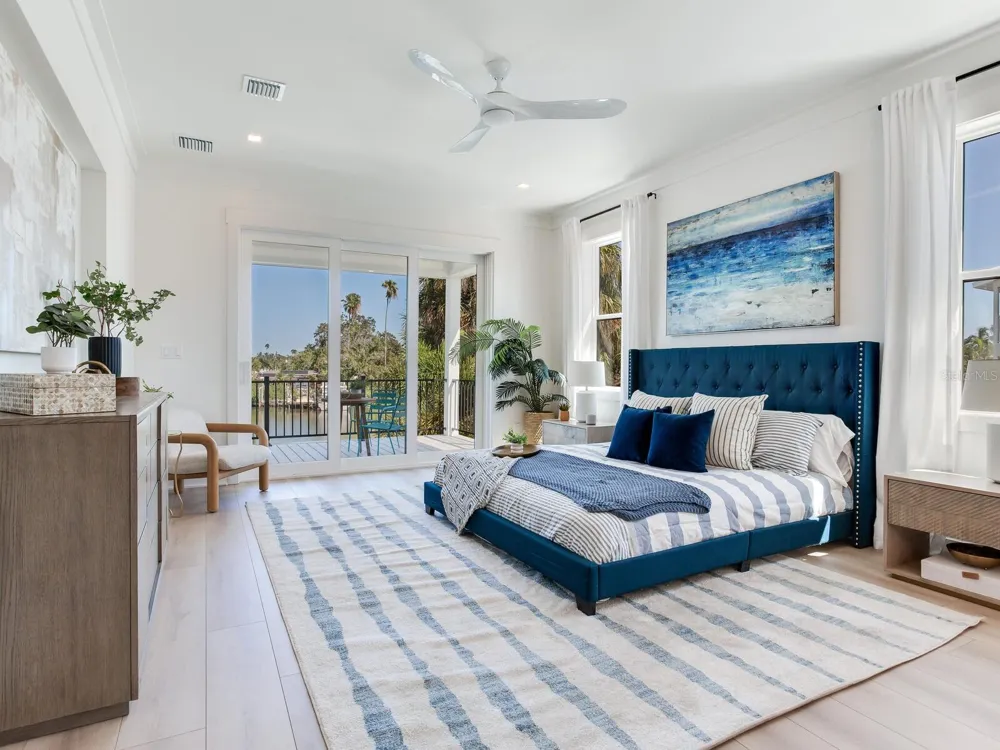 17030 DOLPHIN DRIVE North Redington Beach, FL 33708