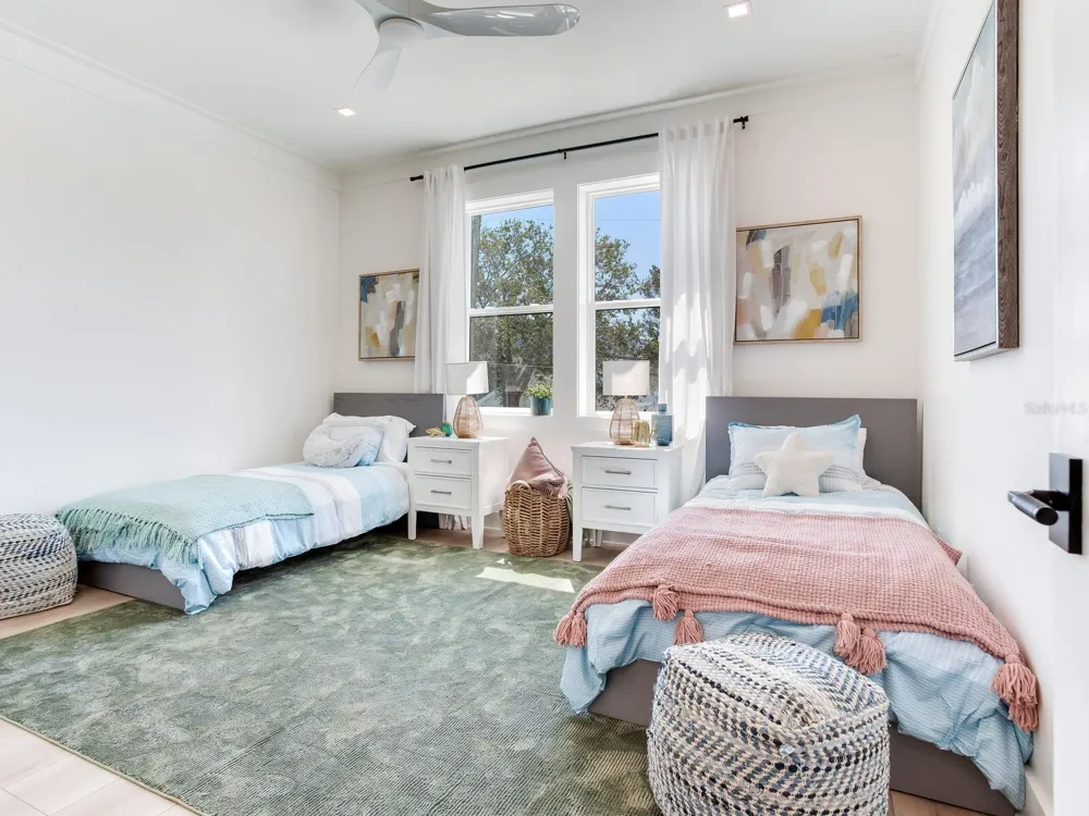 17030 DOLPHIN DRIVE North Redington Beach, FL 33708