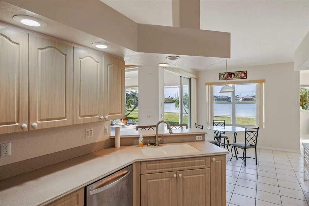 12942 SW KINGSWAY CIRCLE Lake Suzy, FL 34269