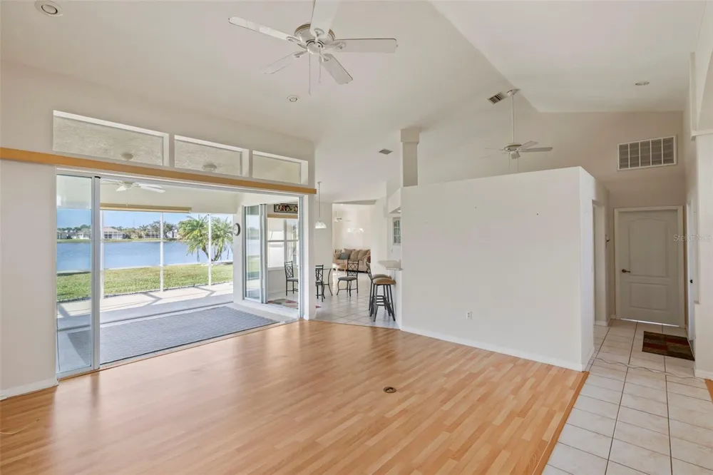 12942 SW KINGSWAY CIRCLE Lake Suzy, FL 34269