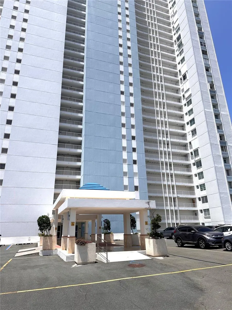 200 MARINA VIEW DOS MARINAS II CONDOMINIUM #2103 Fajardo, PR 00738