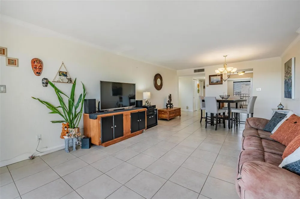 2900 COVE CAY DRIVE #7B Clearwater, FL 33760