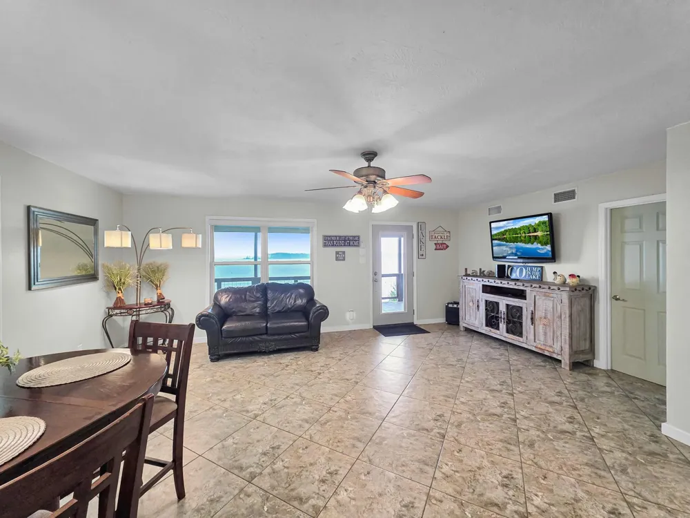 270 Andrew Jackson Circle Hemphill, TX 75948