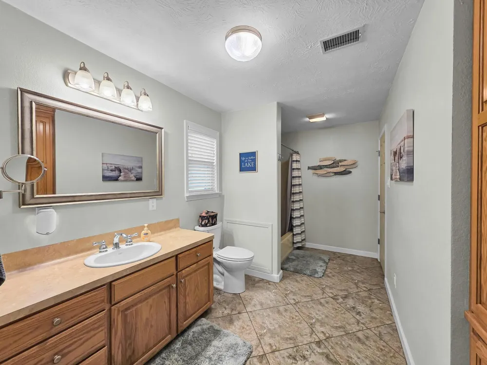 270 Andrew Jackson Circle Hemphill, TX 75948
