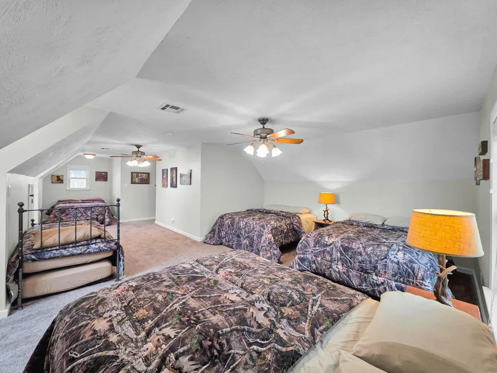 270 Andrew Jackson Circle Hemphill, TX 75948
