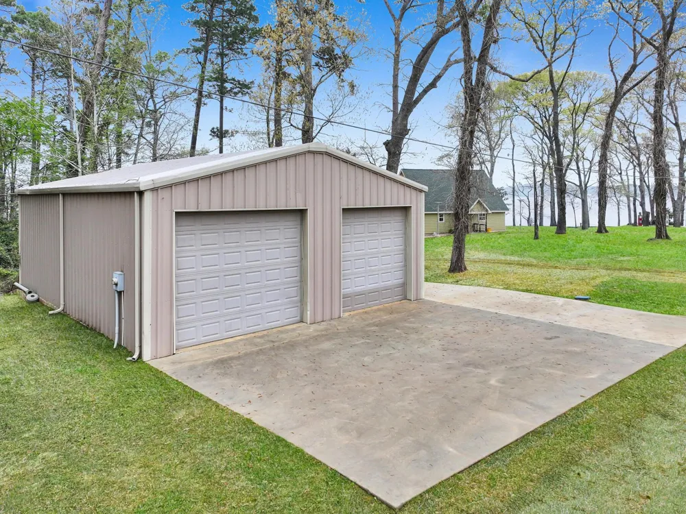 270 Andrew Jackson Circle Hemphill, TX 75948