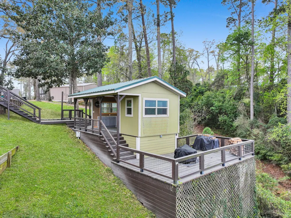 270 Andrew Jackson Circle Hemphill, TX 75948