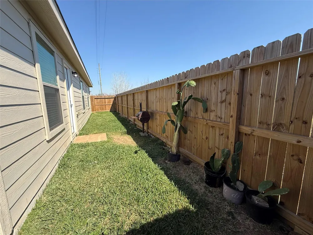 11618 Wren Crossing Drive Houston, TX 77038