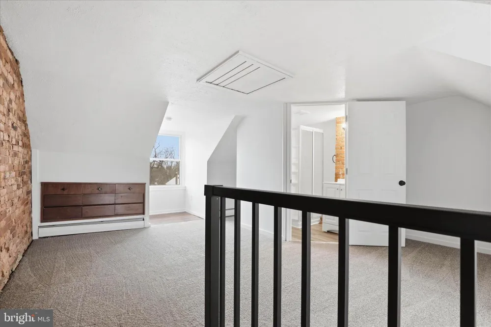 327 HAZEL STREET Lancaster, PA 17603