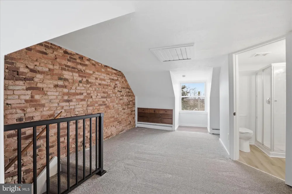 327 HAZEL STREET Lancaster, PA 17603