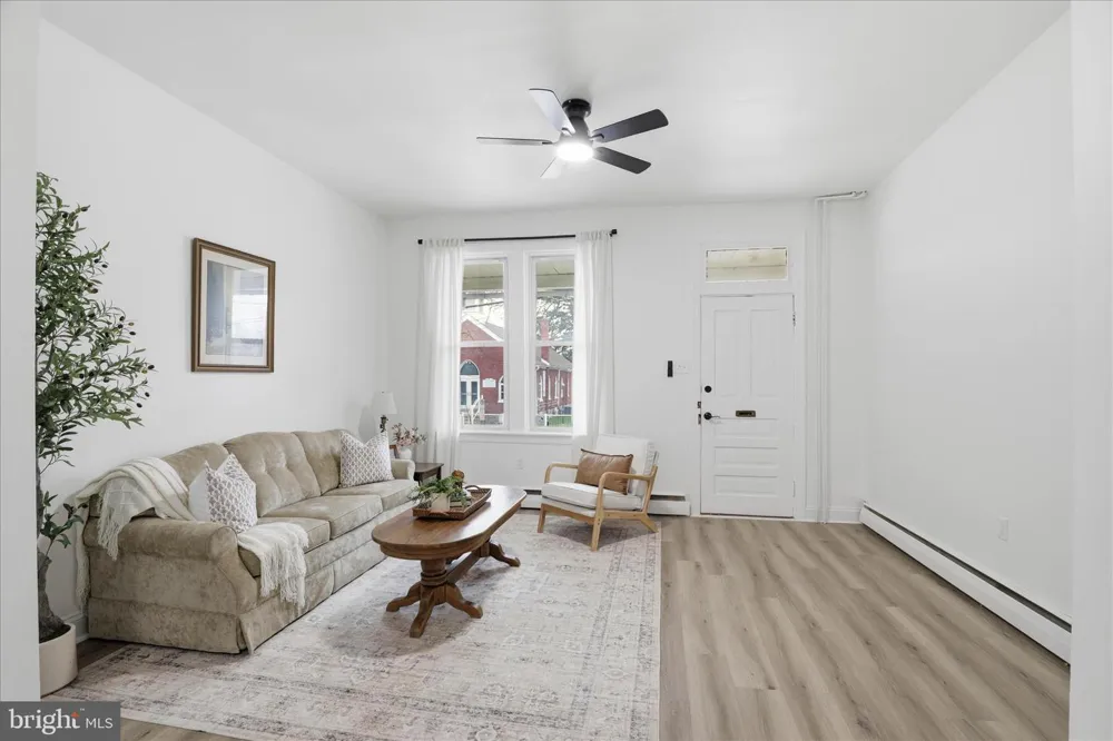 327 HAZEL STREET Lancaster, PA 17603