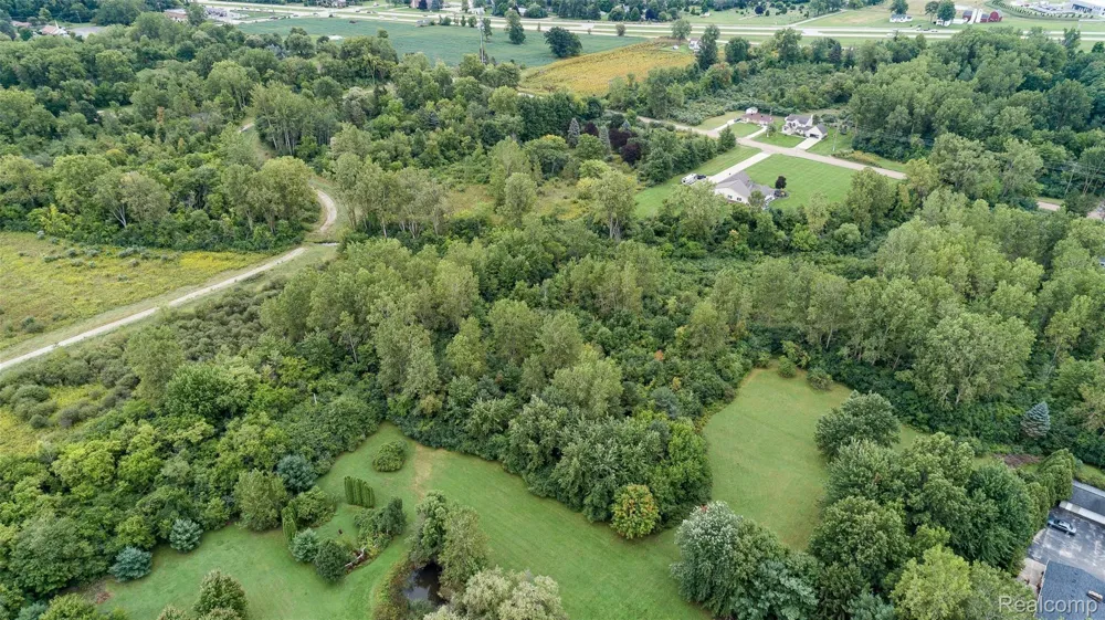 BARR Canton Charter Township, MI 48188