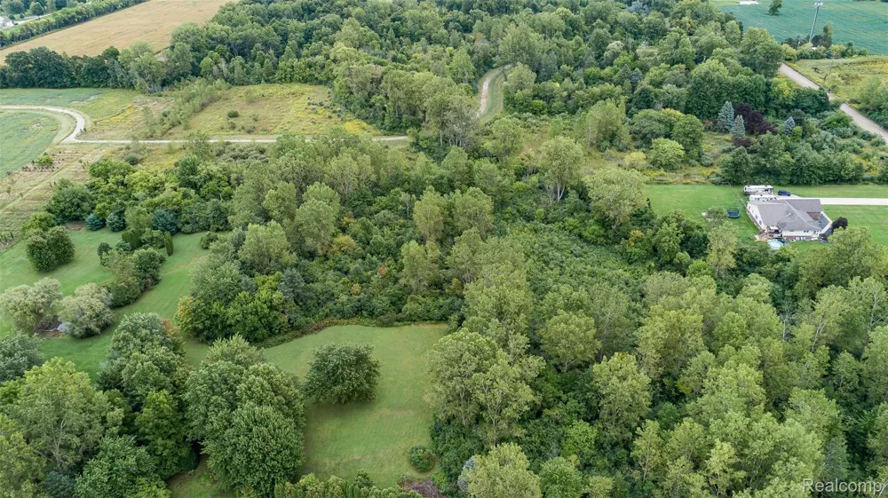BARR Canton Charter Township, MI 48188