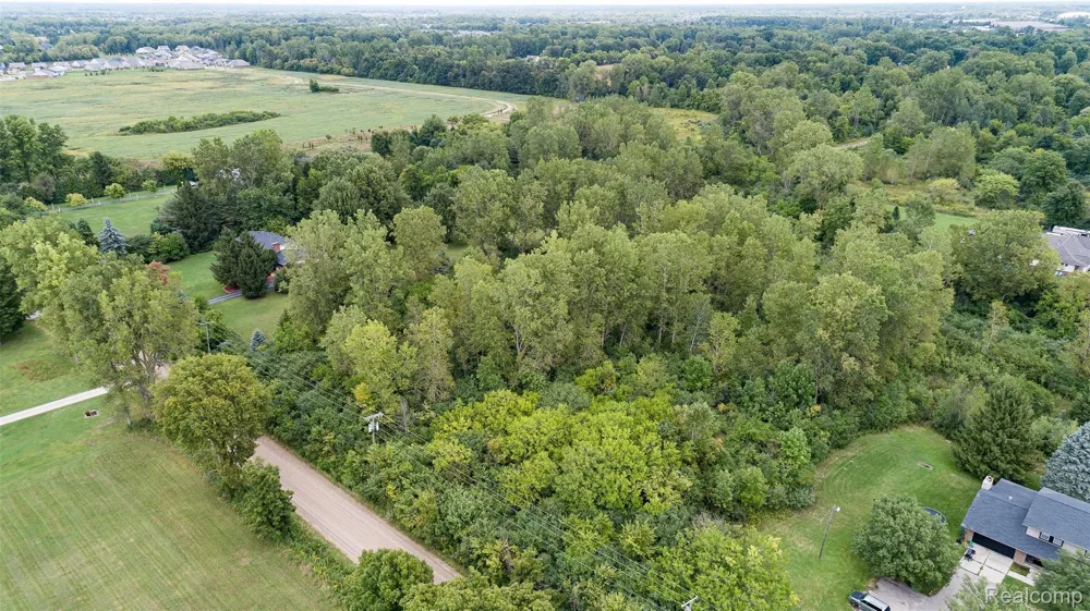 BARR Canton Charter Township, MI 48188