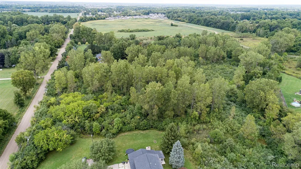 BARR Canton Charter Township, MI 48188