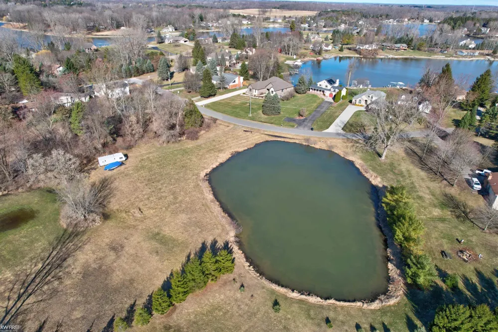 2951 Woodland Drive Hadley Township, MI 48455